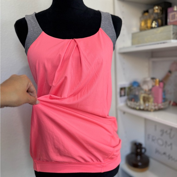 Lululemon Nouveau Limits Tank top size 6 - Picture 5 of 7